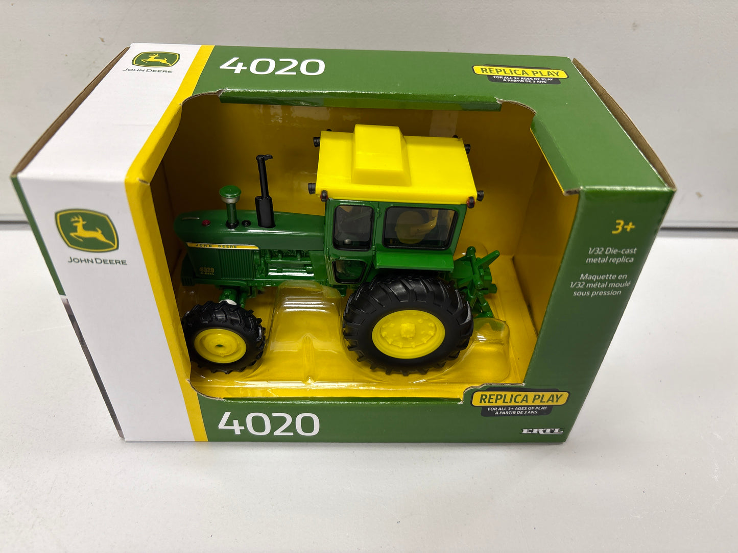 John Deere 4020