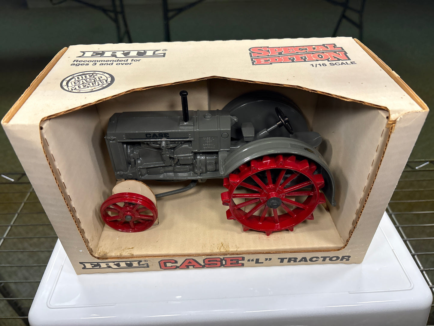 Case International "L" Tractor 1987 Special Edition