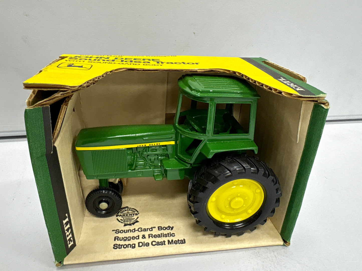 John Deere Sound-Idea Tractor