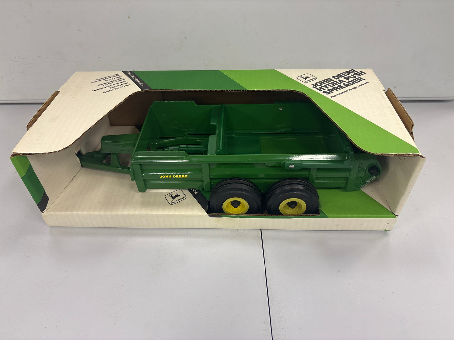 John Deere Hydra Push Spreader