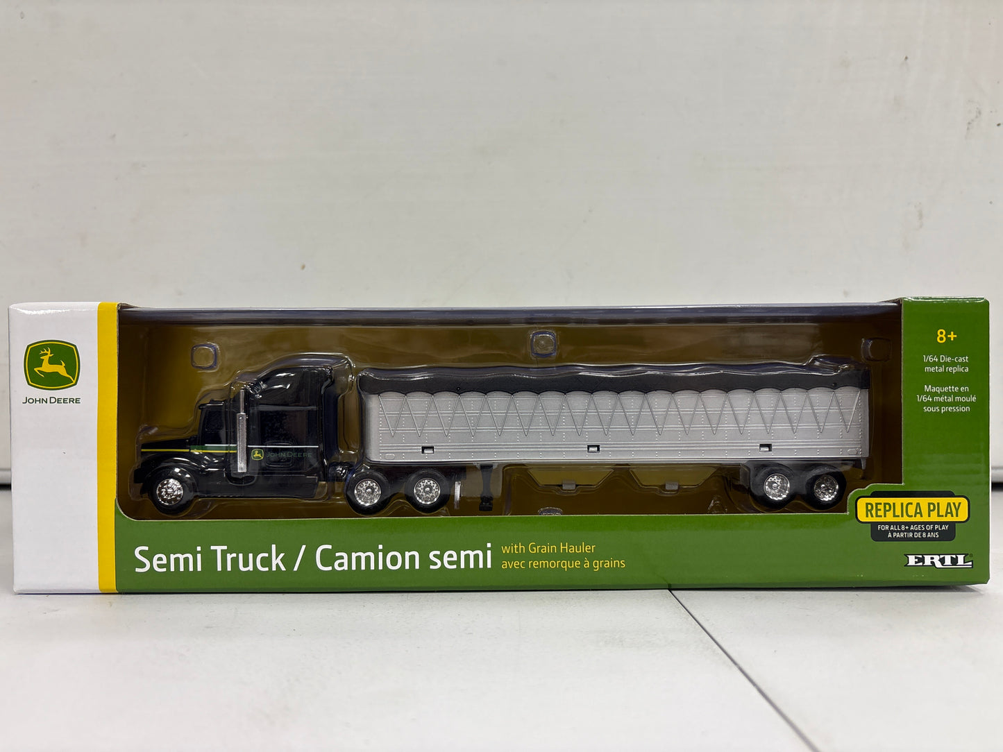 Semi Truck w/Grain Hauler