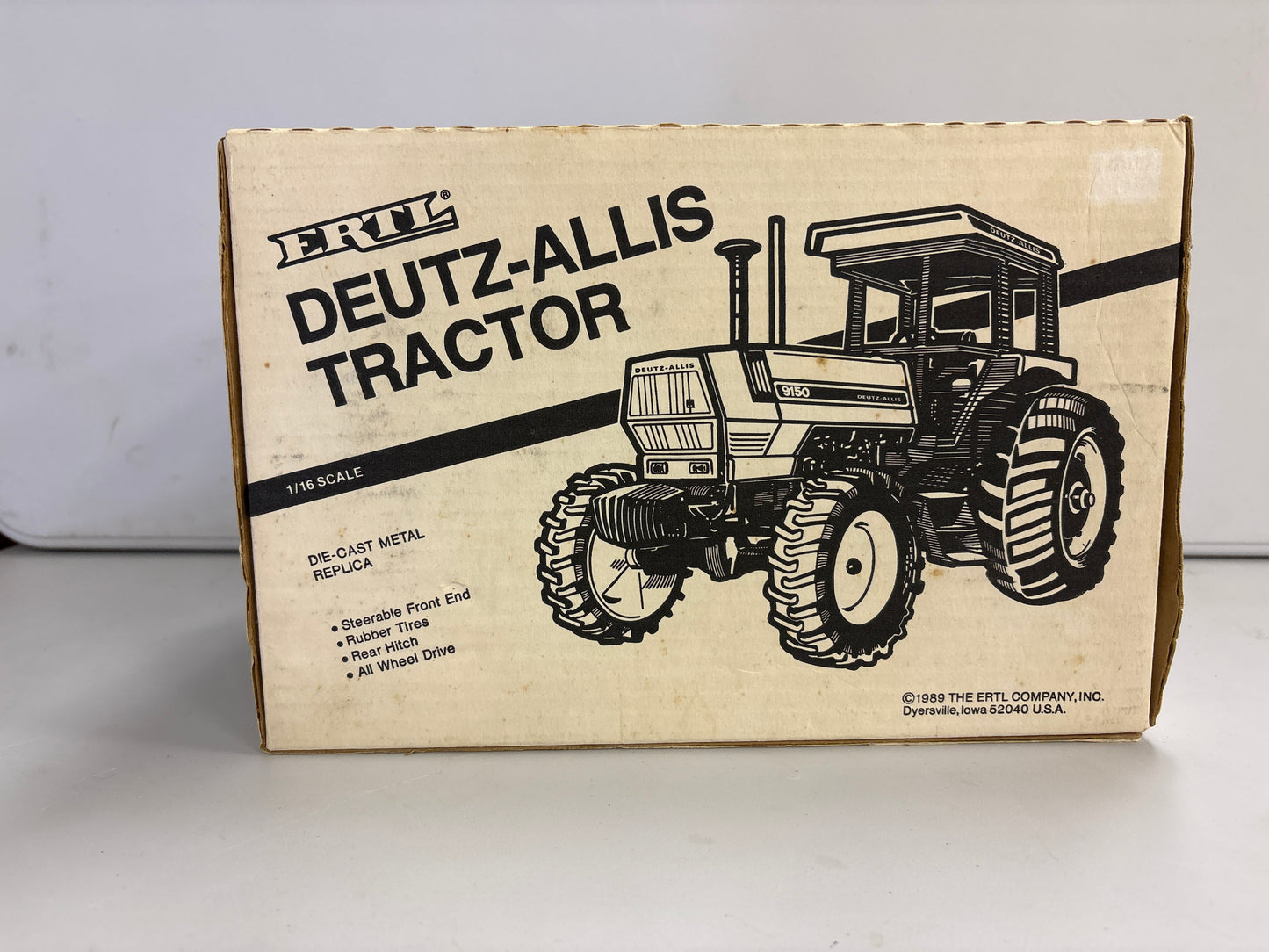 Deutz-Allis 9150 Tractor