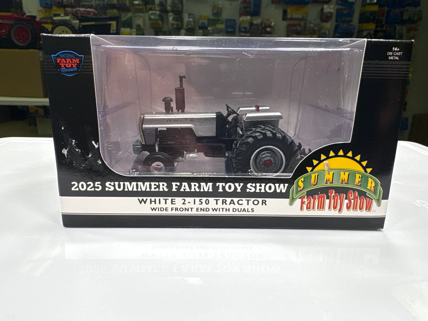 White 2-150 Tractor wide front end w/duals