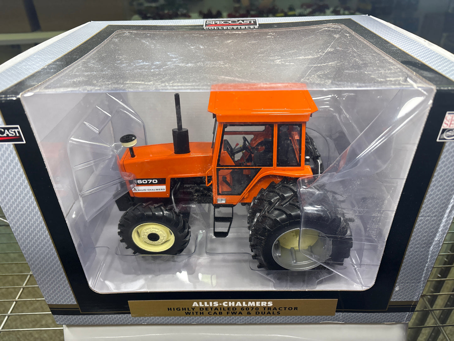 Allis-Chalmers 6070 Tractor w/cab FWA & Duals