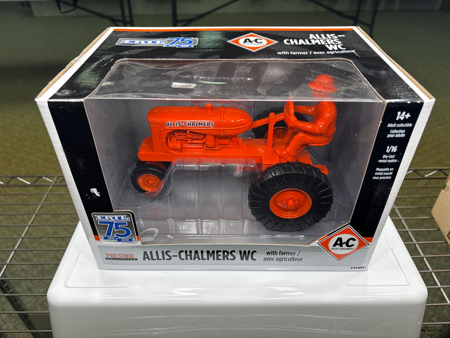 Allis-Chalmers WC with farmer