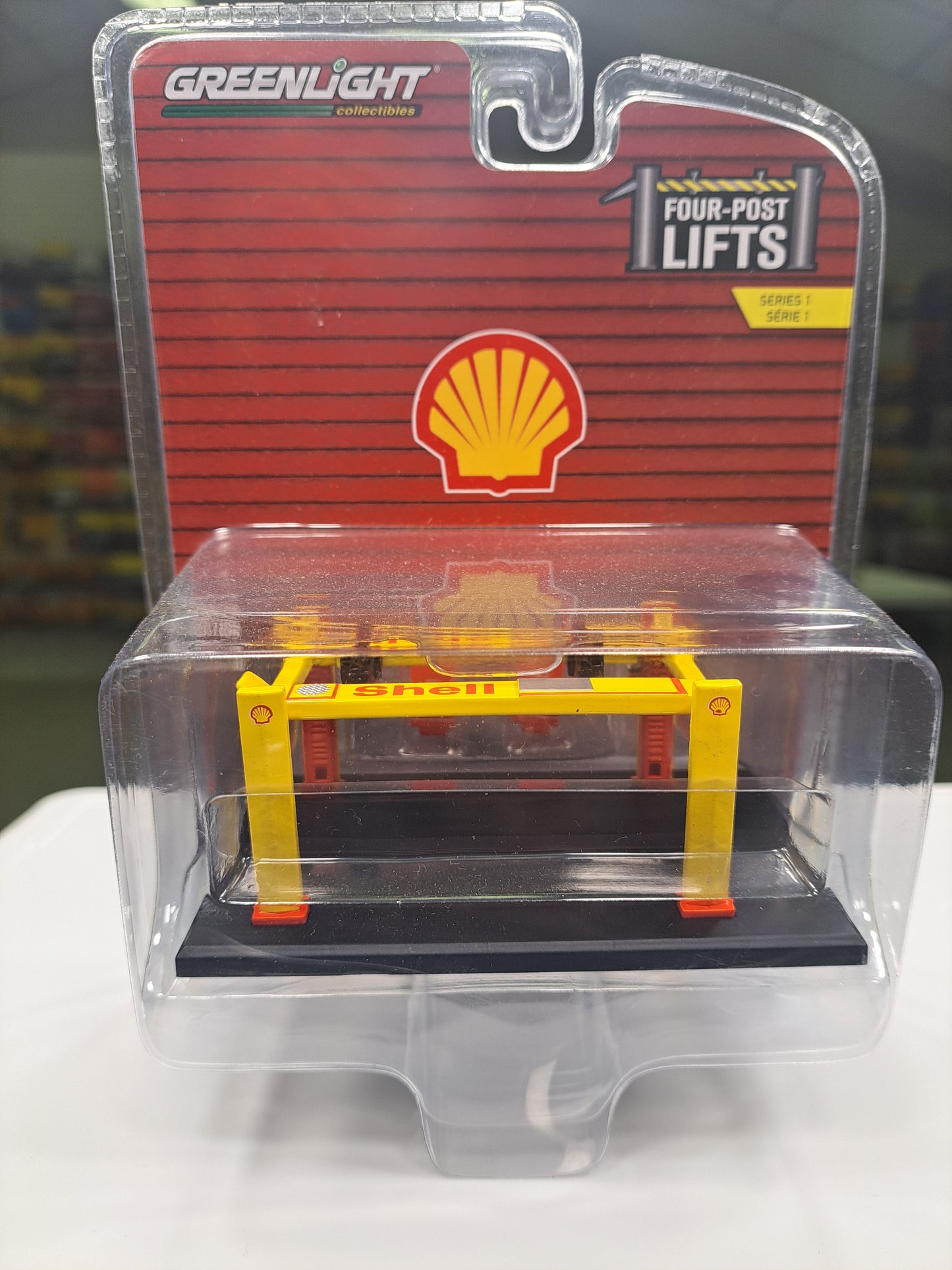 Shell Four Post Lift