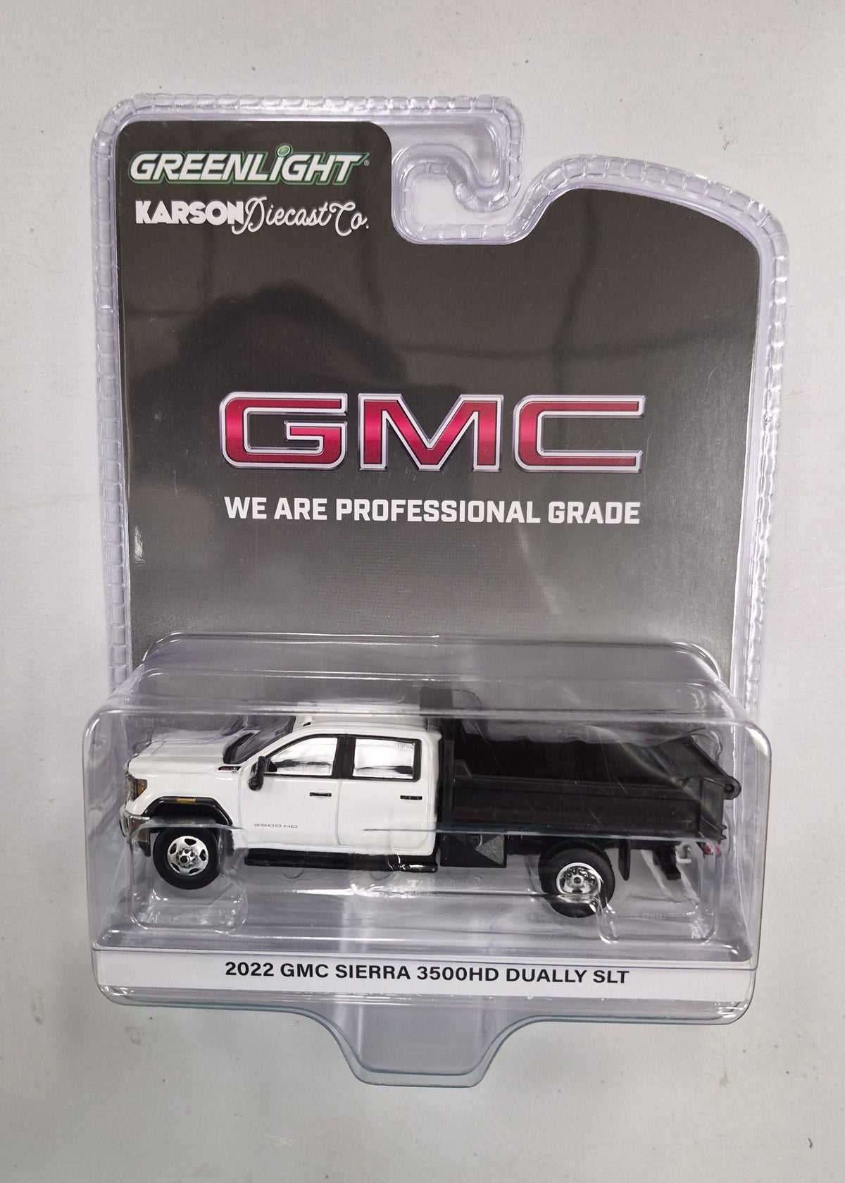 2022 GMC Sierra 3500HD Dually SLT