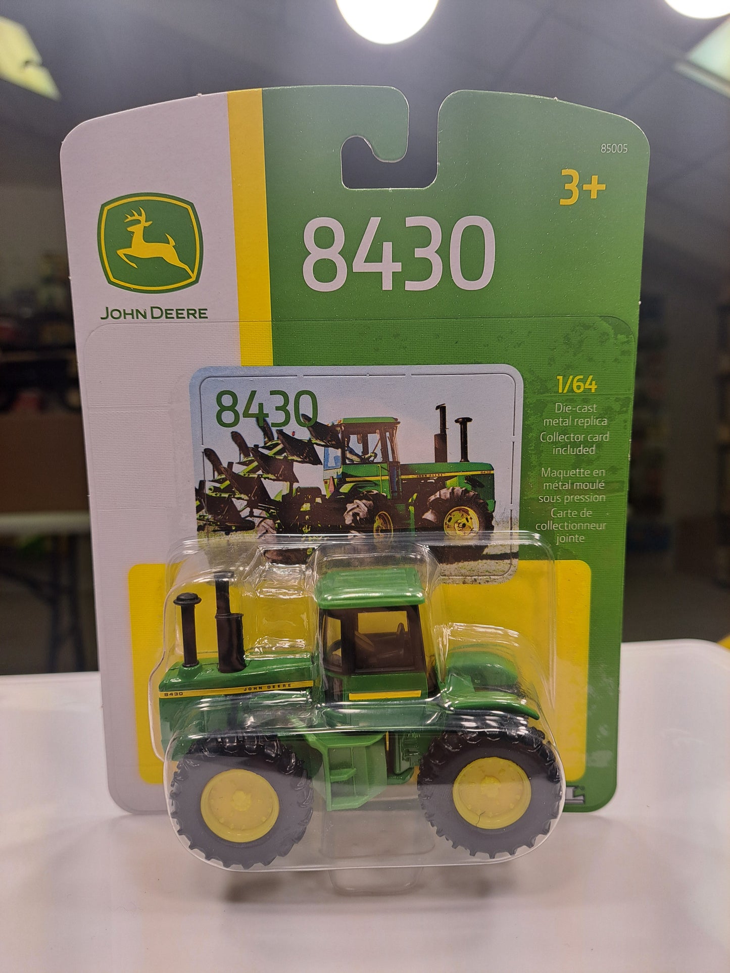 John Deere 8430
