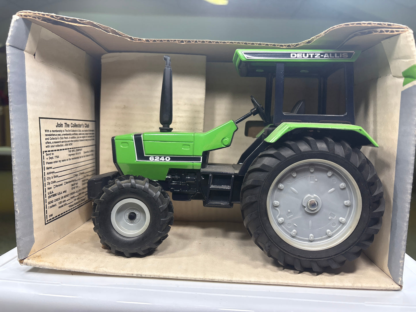 Deutz-Allis 6240 Tractor