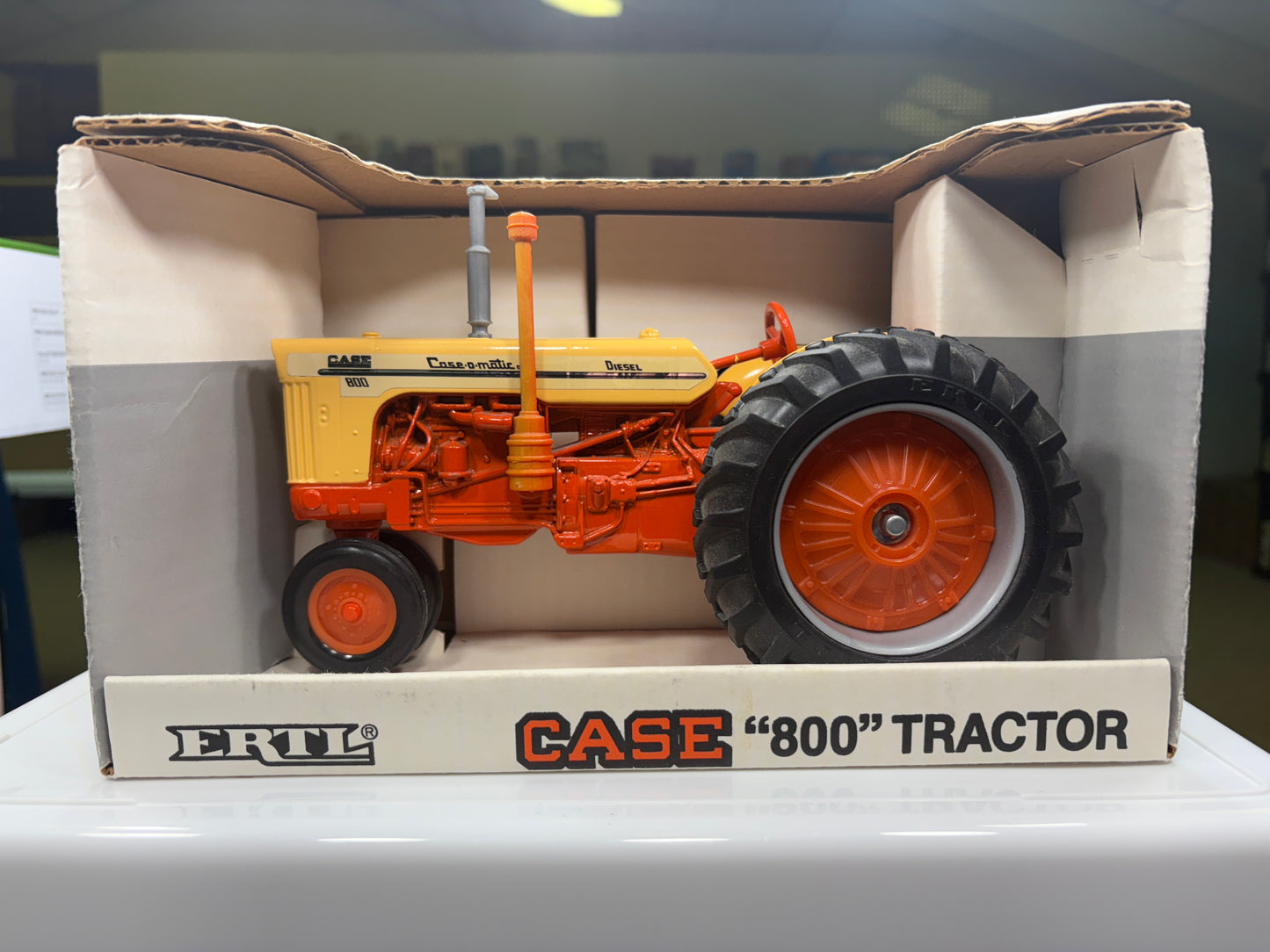 Case "800" Tractor