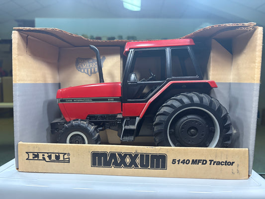 Case International 5140 MFD Tractor
