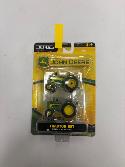 John Deere 2 Tractor Set