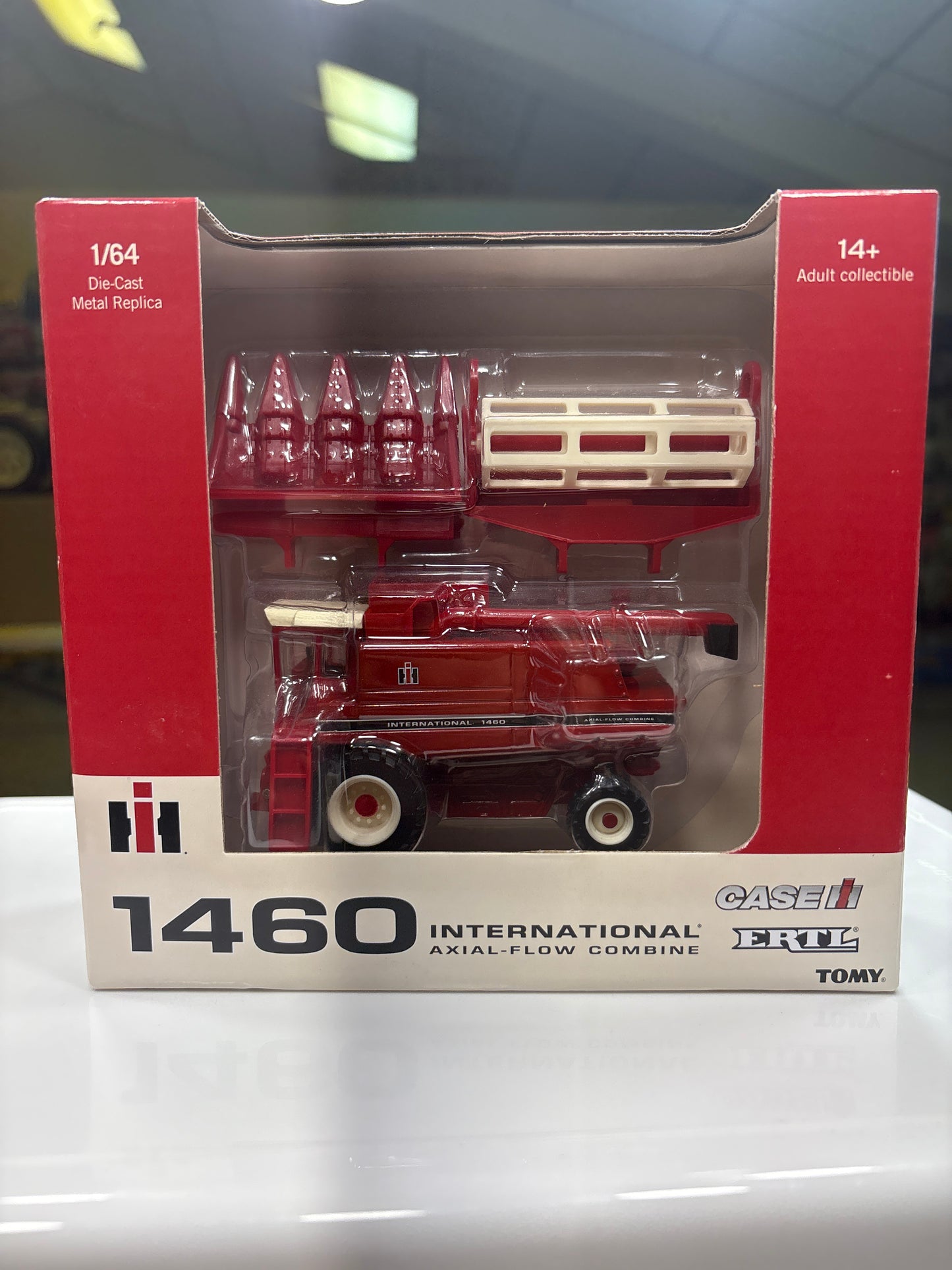 New Holland 1460 International Axial-Flow Combine