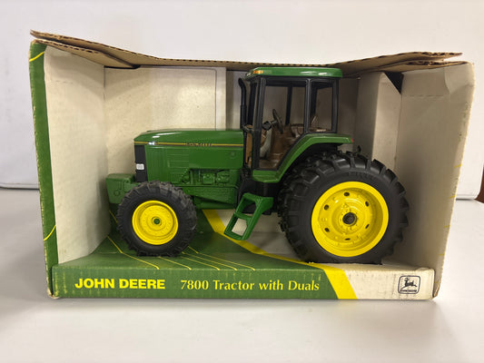 John Deere 7800 Tractor w/duals