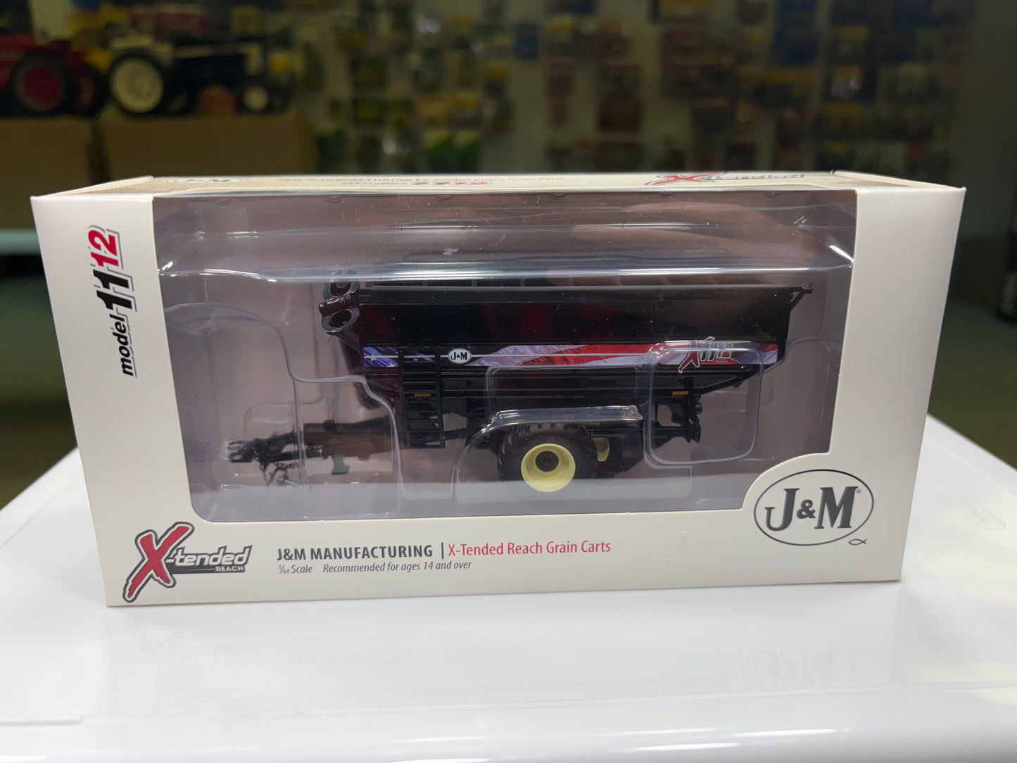 J&M Manufacturing X-Tended Reach Grain Cart model 1112