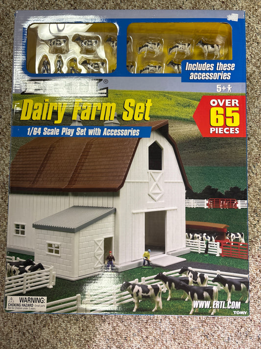 Dairy Farm Set 1/64 scale