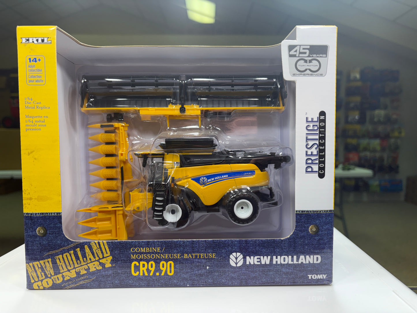 New Holland CR9.90 Combine