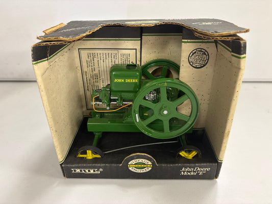 John Deere Model “E“ gasoline engine 1/6 scale