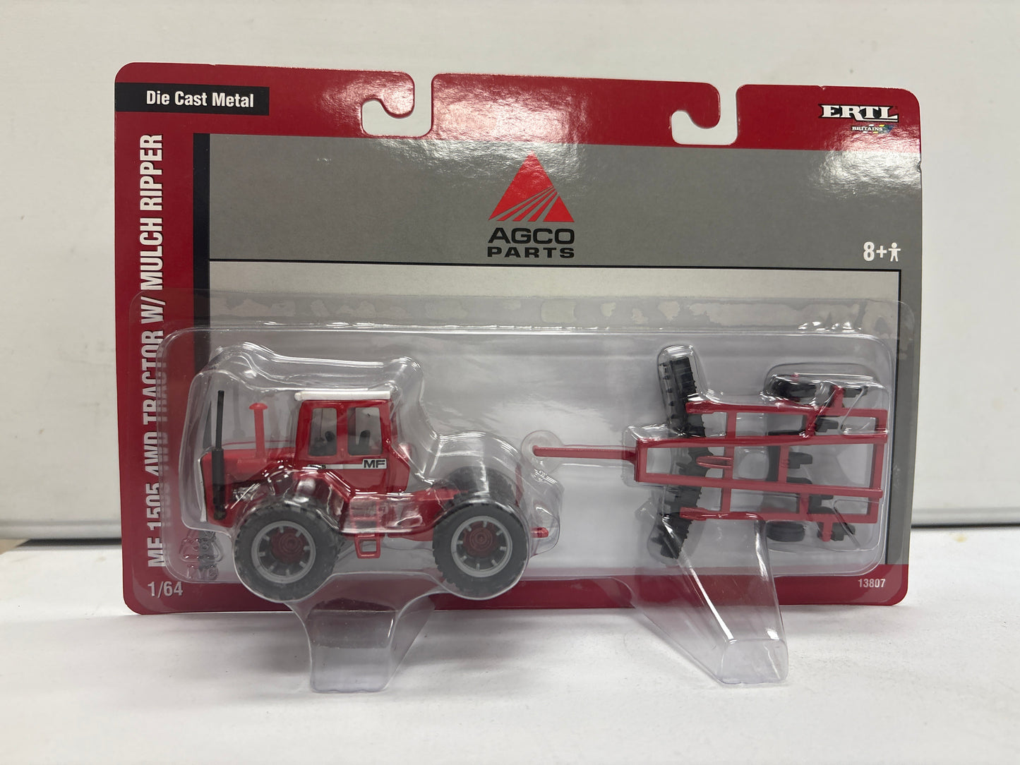 MF 1505 4WD Tractor w/mulch ripper