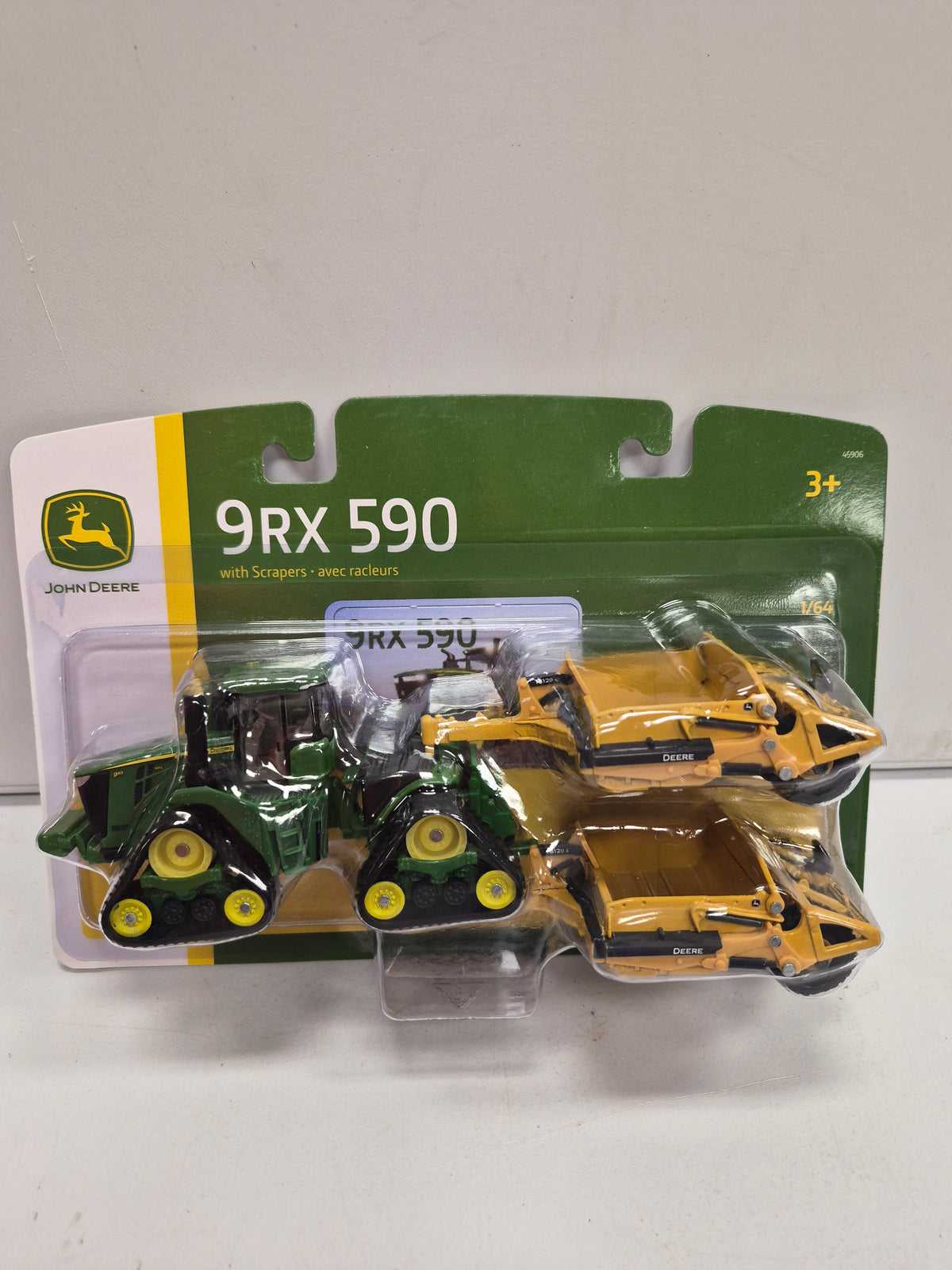 John Deere 9RX 590 with 2 Scrapers
