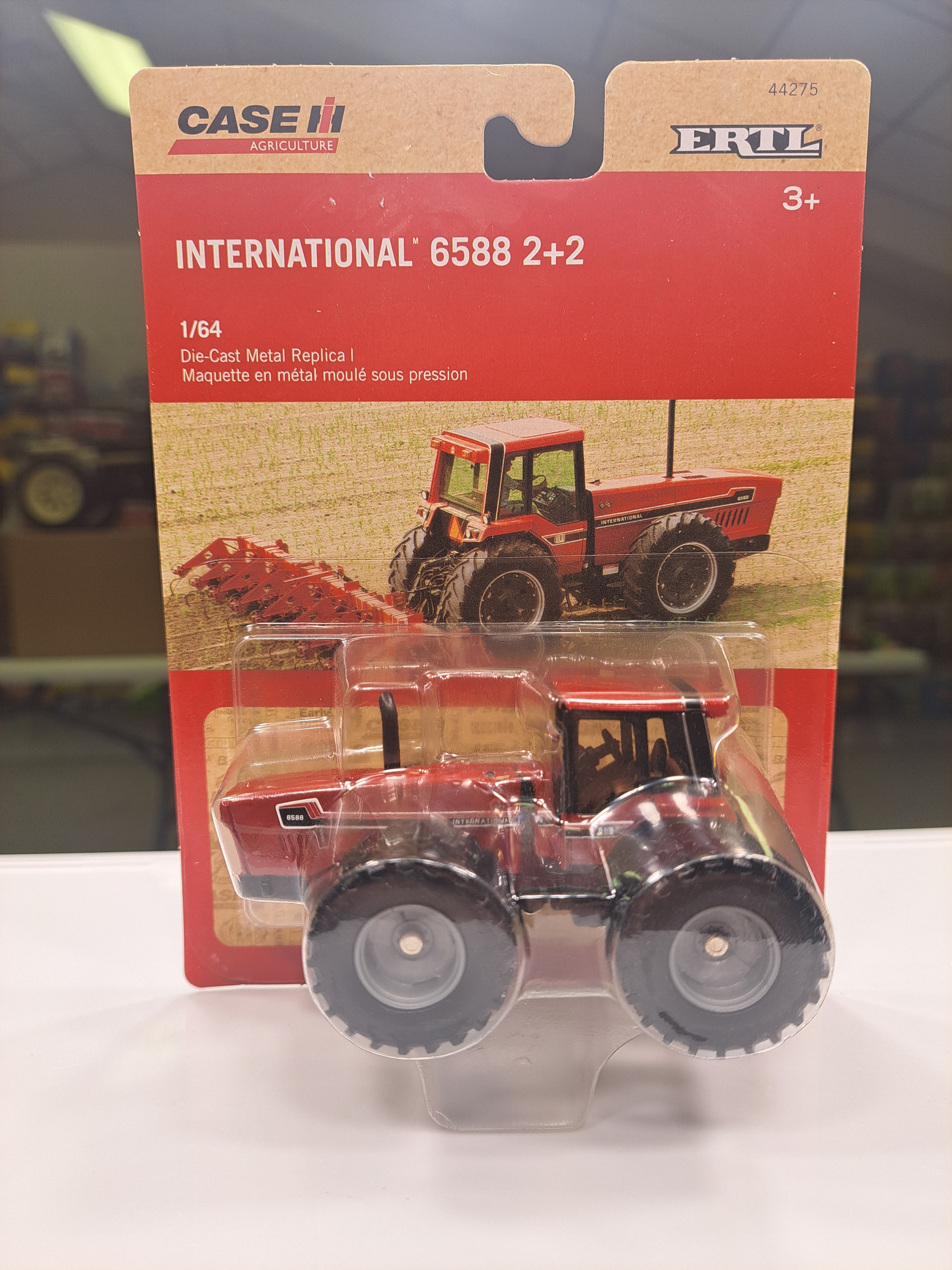 International 6588 2+2 – Mast Farm Toys