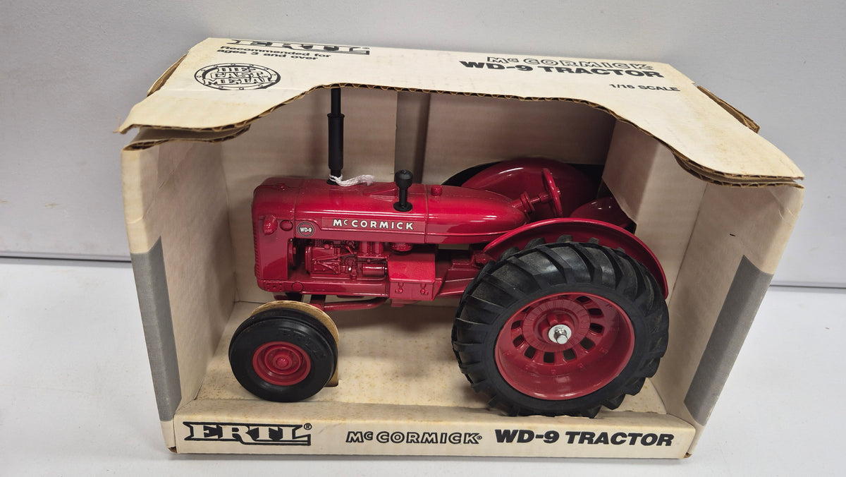 McCormick WD-9 Tractor 1/16