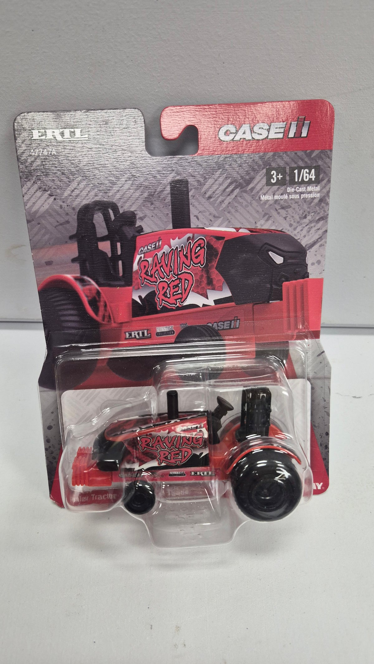 CASE IH Raving Red Puller Tractor