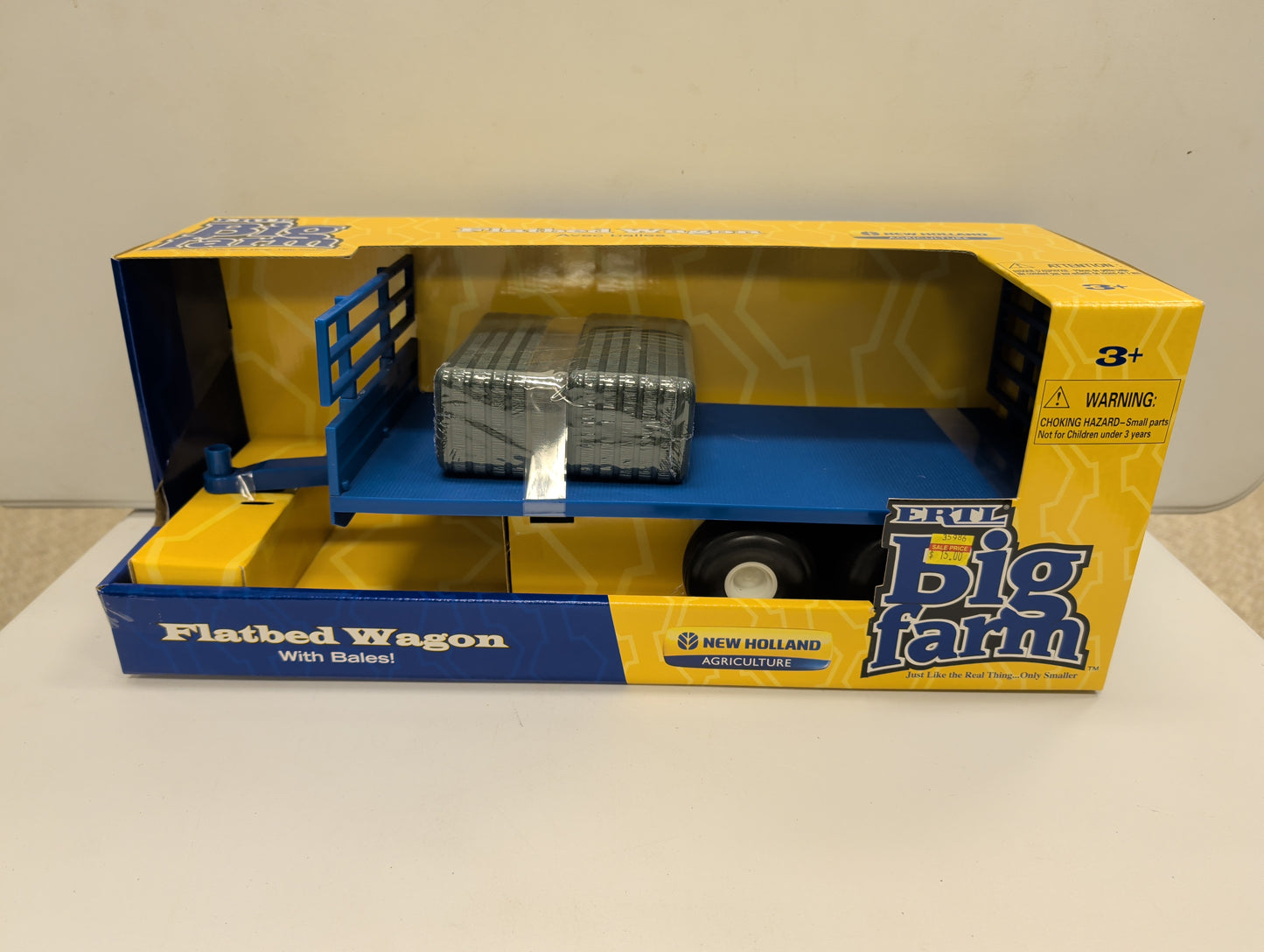 New Holland Flatbed Wagon 1/16