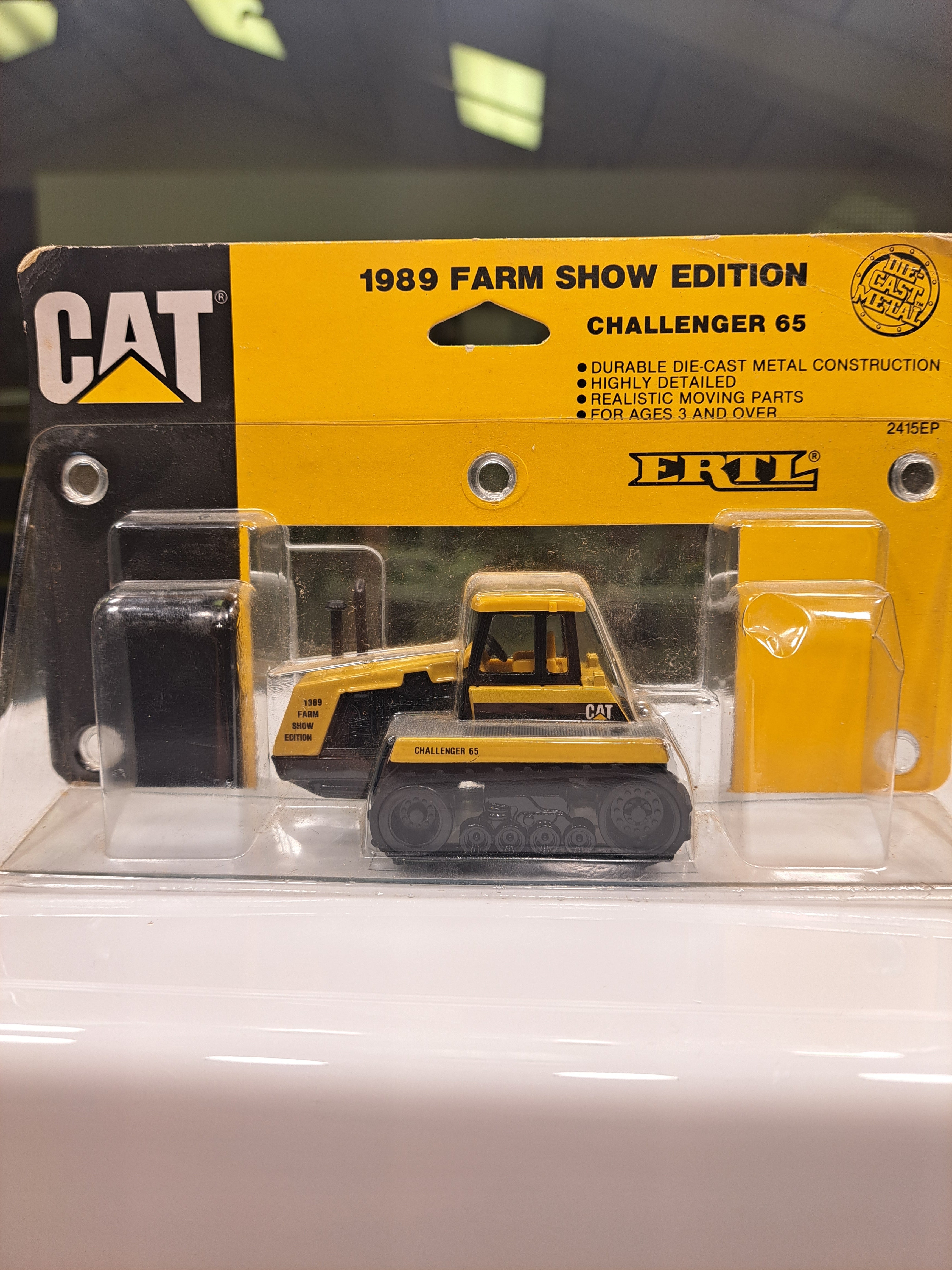Caterpillar Challenger 65 Tractor – Mast Farm Toys