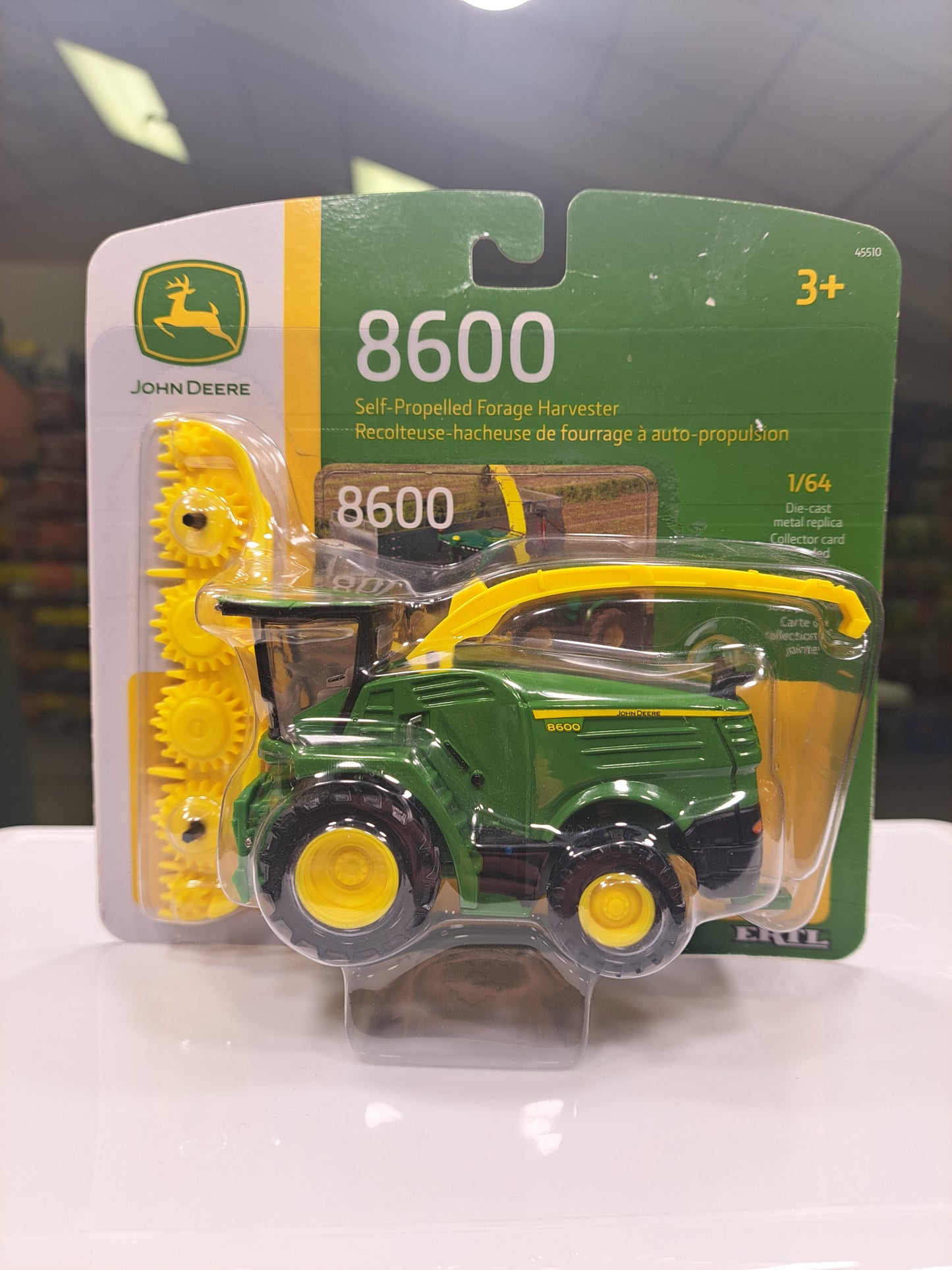 John Deere 8600 Harvester