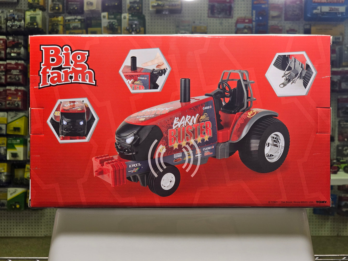 International Barn Buster Pulling Tractor 1/16