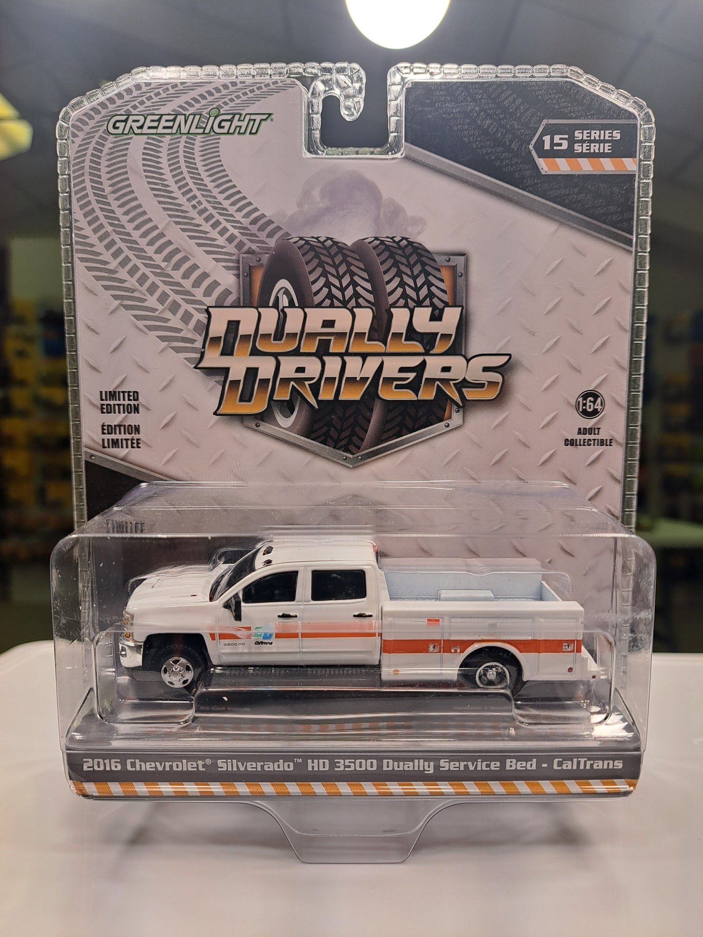 2016 Chevrolet Silverdo HD 3500 Dually Service Bed - CalTrans